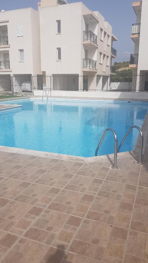 Apartment Oasis Полис Екстериор снимка